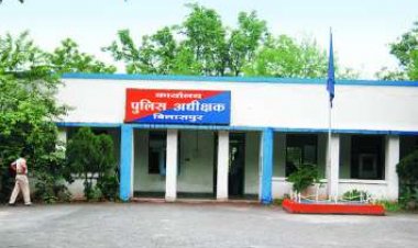 *एसपी ने किए पुलिस कर्मियों के ट्रांसफर,रतनपुर से हटाए गए पुलिस कर्मियों की जगह भेजे गए,*