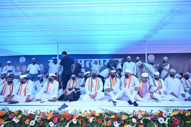*मौन सत्याग्रह: कांग्रेस का गांधी मैदान में मौन सत्याग्रह शुरू,मुख्यमंत्री भूपेश बघेल,विधानसभा अध्यक्ष डा महंत सहित कई मंत्री है शामिल-देखिए Mornews*