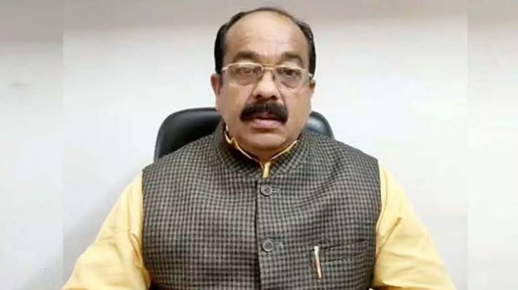 *मौन सत्याग्रह पर Bjp प्रदेश अध्यक्ष अरुण साव का बयान पिछड़े वर्ग के लोगो के जख्मों पर नमक छिड़क रहे भूपेश बघेल की सरकार*, राहुल गांधी के समर्थन में आज कांग्रेस कर रही मौन सत्याग्रह