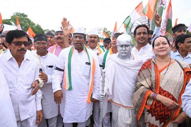 *मौन सत्याग्रह में ग्रामीण विधानसभा से पंकज शर्मा के नेतृत्व में हजारों कार्यकर्ता हुए शामिल*