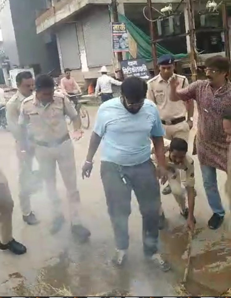 *मुंगेली में किसान कांग्रेस द्वारा किया गया एक दिवसीय धरना प्रदर्शन,फूंका प्रधानमंत्री मोदी का पुतला*