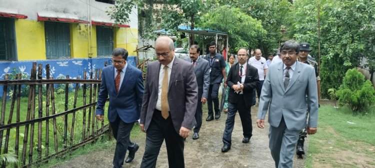 चीफ जस्टिस रमेश सिन्हा ने किया बाल संप्रेक्षण गृह व किशोर न्याय बोर्ड भवन का निरीक्षण