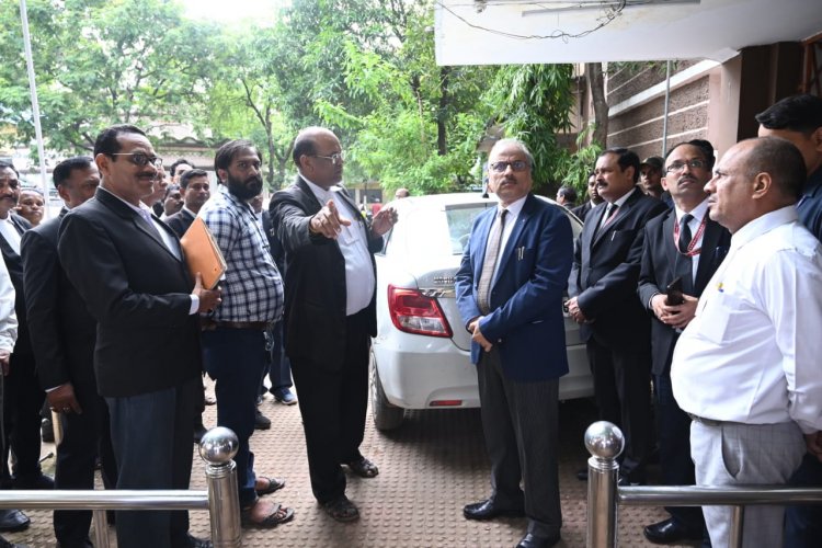 चीफ जस्टिस रमेश सिन्हा ने किया रायगढ़ एवं सक्ति न्यायलय का औचक निरीक्षण