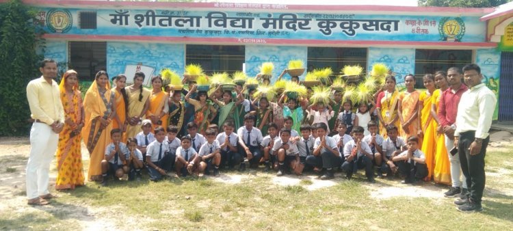 छात्राओं ने किया भोजली विसर्जन