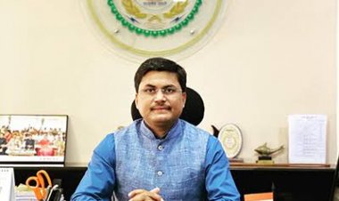 जिले के सभी फटाखा दुकानों और गोदामों की होगी जांच, एसडीएम के नेतृत्व में चार सदस्यीय टीम गठित, कलेक्टर ने जारी किए आदेश