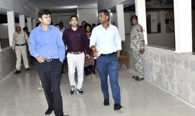 कलेक्टर राहुल देव ने स्ट्राॅंग रूम चातरखार में सुरक्षा व्यवस्था का पुख्ता इंतजाम करने दिए निर्देश