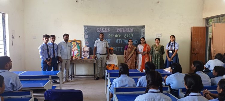 स्कुल मे मनाया गया स्वामी आत्मानंद की जयंती