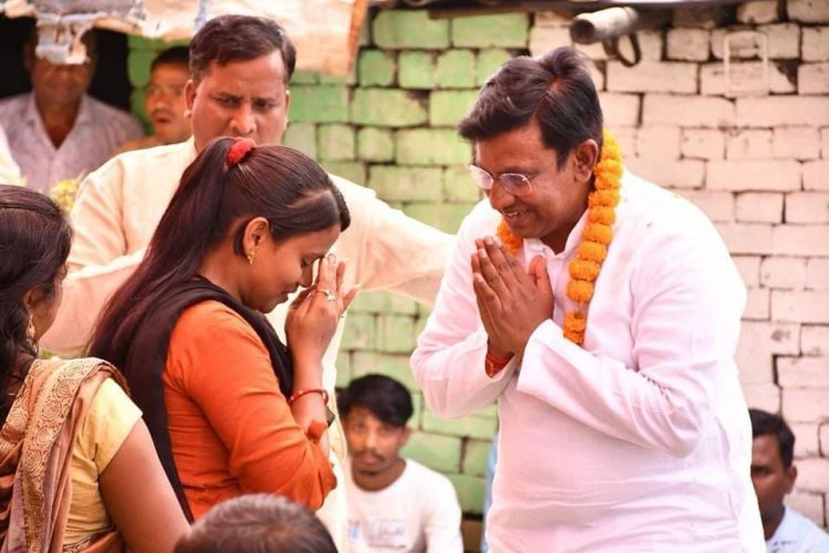रायपुर ग्रामीण से कांग्रेस ने पंकज शर्मा को उतारा है मैदान में, पूर्व मंत्री सत्यनारायण शर्मा के पुत्र हैं पंकज शर्मा, जिला सहकारी बैंक के वर्तमान में है अध्यक्ष