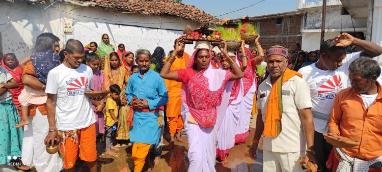 महामाया मंदिर से जेवारा कलश किया गया विसर्जन