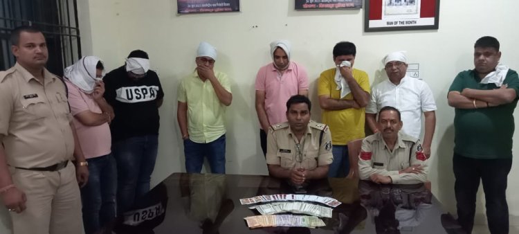 होटल सेंट्रल प्वाइंट में जुआ खेलते 7 आरोपी चढ़े पुलिस के हत्थे