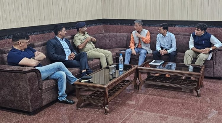 जिले के लिए नियुक्त सभी 7 प्रेक्षक बिलासपुर पहुचे, संपर्क के लिए फोन नं जारी