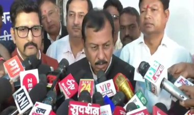 भूपेश बघेल की उम्मीदवारी रद्द कर अयोग्य घोषित करने बीजेपी ने मुख्य चुनाव आयुक्त को सौंपा स्मरण पत्र, कहा मुख्यमंत्री ने किया है चुनाव आचार संहिता का उल्लंघन