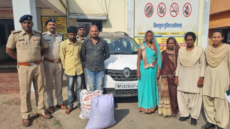 गांजा तस्कर के विरुद्ध बड़ी कार्रवाई,27किलो गांजा के साथ दो महिला और दो पुरुष गिरफ़्तार