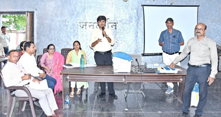 *मतगणना के उपरांत सीलिंग कार्य महत्वपूर्ण, सावधानीपूर्वक करना जरूरी: कलेक्टर एवं जिला निर्वाचन अधिकारी