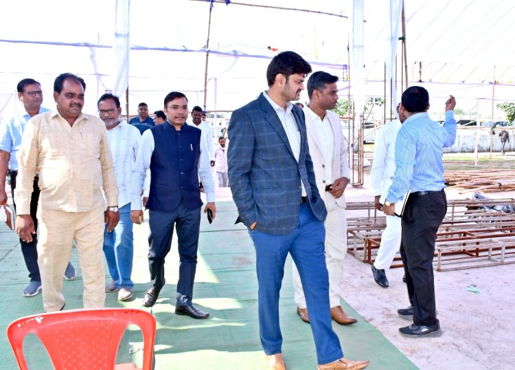 *जयंती की तैयारी: कलेक्टर-एसपी पहुंचे लालपुरथाना, 18 दिसंबर के कार्यक्रम हेतु तैयारियों का लिया जायजा*