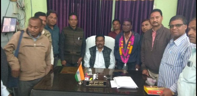 ग्राम पंचायत सचिव संघ के ब्लाक अध्यक्ष बने संतोष साहू , उपाध्यक्ष राकेश क्षत्रीय