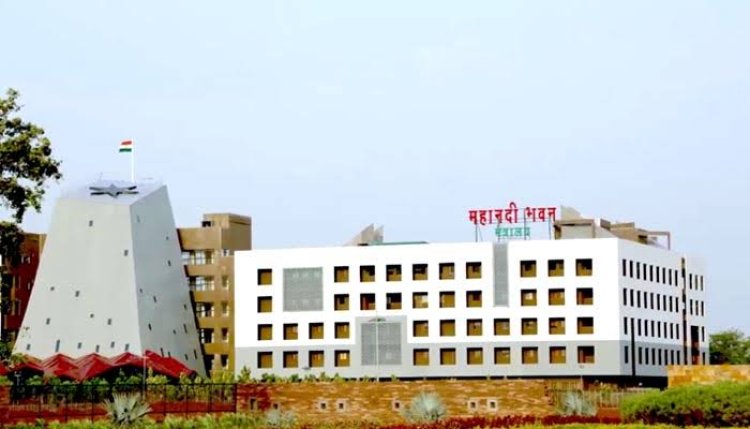 Police Transfer: बड़े पैमाने पर पुलिस अधिकारियो के ट्रांसफर, सरकार ने जारी किया आदेश, देखिए लिस्ट