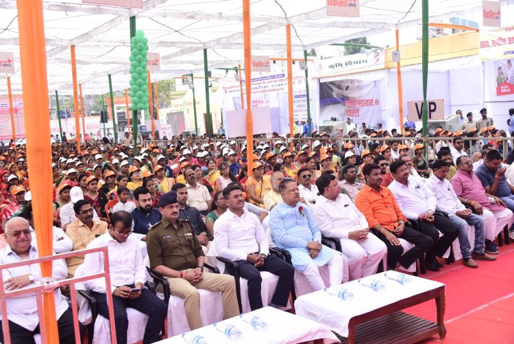 विकसित भारत,विकसित छत्तीसगढ़ के जिला स्तरीय कार्यकम का हुआ अयोजन,विधायक अमर अग्रवाल मुख्य अतिथि के रूप में हुए शामिल, प्रधान मंत्री मोदी ने किया 34हजार 427करोड़ का लोकार्पण एवं शिलान्यास