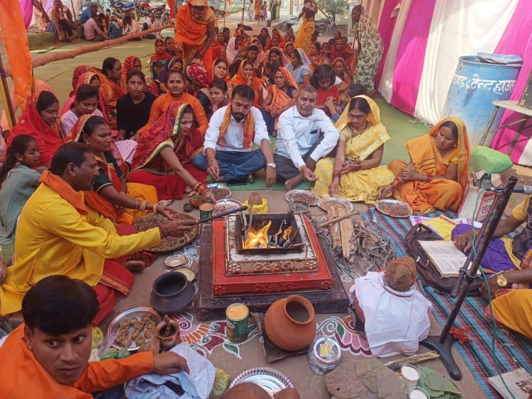 चोरभट्ठी में अखण्ड नवधा रामायण का  हुआ समापन, अंतिम दिन धार्मिक गीतों ने झूमे नगरवासी