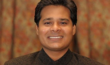 सक्ती राजघराने के राजा और जनपद सदस्य धर्मेन्द्र सिंह ने अपने समर्थकों के साथ भाजपा का दामन थामा