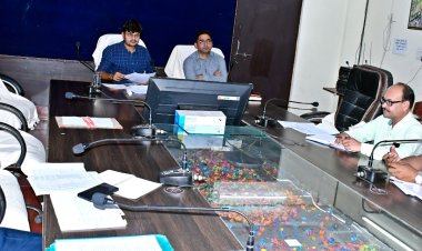 *लोकसभा निर्वाचन 2024*  *कलेक्टर ने ली स्वीप कोर कमेटी की बैठक, दिए आवश्यक निर्देश