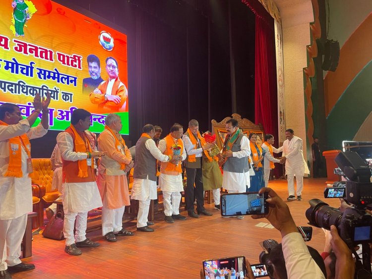 Breaking: बिलासपुर जिला पंचायत अध्यक्ष सहित कांग्रेस के कई नेता बीजेपी में शामिल