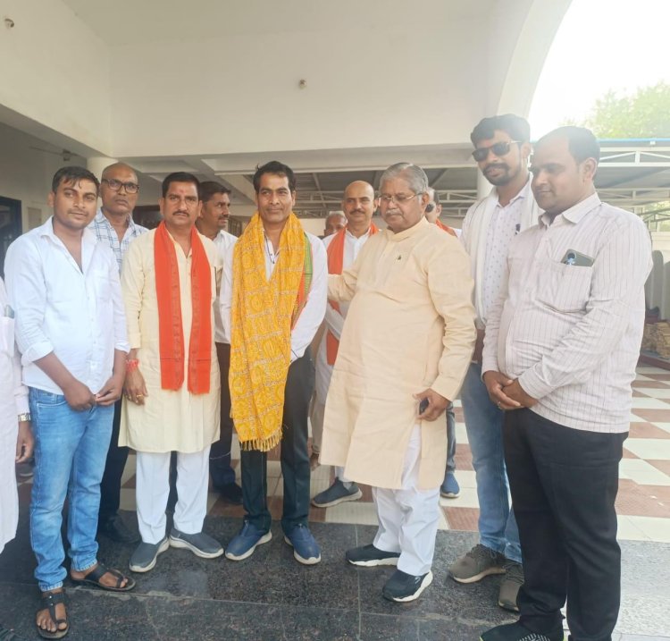 जिला कांग्रेस कमेटी के सयुक्त महामंत्री नीलेश अग्रवाल बीजेपी में शामिल