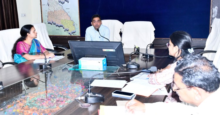*लोकसभा निर्वाचन 2024*  *मतदाताओं को जागरूक करने स्वीप कोर समिति की बैठक सम्पन्न