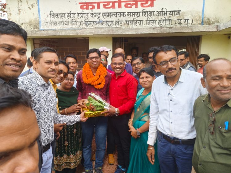 निष्ठावान कर्मचारी थे राजपूत, दी गई भव्य विदाई
