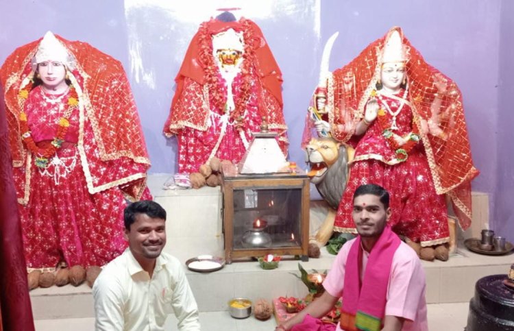 घुटकू के प्रसिद्ध मां महामाया मंदिर में होती है नवरात्रि पर विशेष पूजा अर्चना, इस मंदिर का इतिहास प्राचीन एवं गौरवशाली है