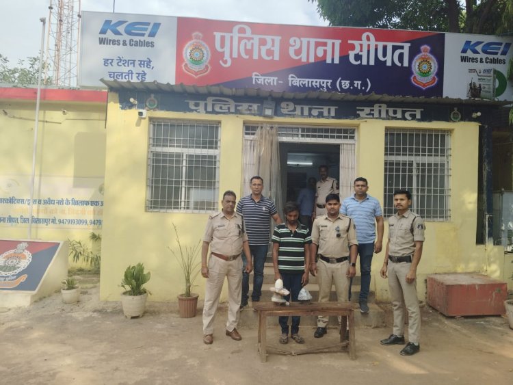बीते दिनों शिवलिंगों को तोड़ कर खंडित करने वाले आरोपी को पुलीस ने किया गिरफ्तार, सोना चांदी मिलने के लालच में दिया था घटना को अंजाम