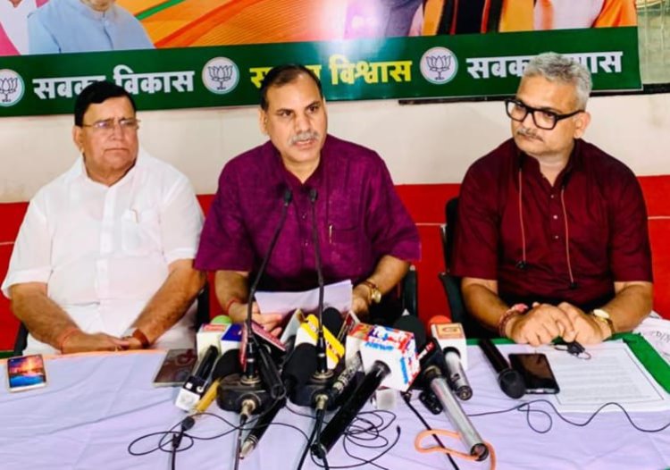 पूर्व सांसद लखन साहू ने कहा आरक्षण पर कलकत्ता हाई कोर्ट का निर्णय कांग्रेस कांग्रेस समेत तमाम भाजपा विरोधी दलों का पिछड़ा वर्ग विरोधी डीएनए जग जाहिर कर दिया