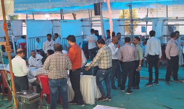 Bjp प्रत्याशी तोखन साहू आगे लेकिन कांटे की टक्कर देखिए 7वे राउंड की काउंटिंग