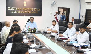 कलेक्टर ने की टीएल बैठक में कई योजनाओं की समीक्षा,कहा कृषि समितियों से खाद-बीज उठाने में किसानों को न हो परेशानी