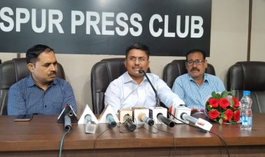 शादी की ग्यारहवीं वर्षगांठ पर प्रेस क्लब के पहुना बने कलेक्टर पढ़ने लिखने में बेहद कमजोर थे मगर बने कलेक्टर ,छत्तीसगढ़ शांत राज्य बिलासपुर रहने लायक जिला,रिटायरमेंट के बाद यहीं बसने का है इरादा