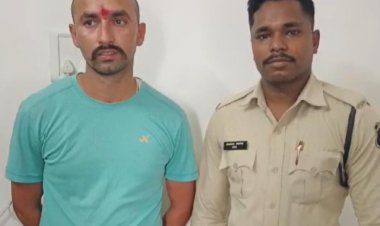 शादी का झांसा देकर दुष्कर्म के मामले में पुलिस विभाग आरक्षक गिरफ्तार, हाईकोर्ट से अग्रिम जमानत अर्जी हो चुकी हैं खारिज, भेजा गया जेल