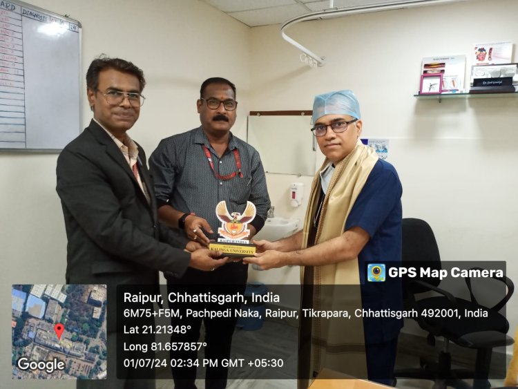 कलिंगा विश्‍वविद्यालय ने डॉक्‍टर दिवस पर डॉक्‍टरों को किया सम्‍मानित