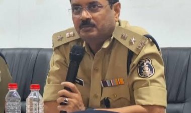 कांस्टेबल सस्पेंड,आज ही मारपीट का विडियो हुआ था वायरल एसपी रजनेश सिंह ने की कार्यवाही