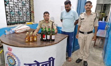 अपना ढाबा संचालक शराब बेचते पकड़ाया, आबकारी एक्ट के तहत की गई कार्रवाई