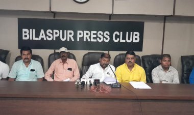 यादव समाज ने की प्रेस कॉन्फ्रेंस: भिलाई विधायक की गिरफ्तारी को लेकर यादव समाज में आक्रोश, कहा जल्द रिहाई नहीं होगी तो किया जाएगा प्रदेश भर में आंदोलन