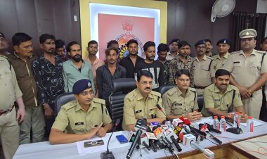 शहर के एटीएम में डकैती की प्लानिंग, प्रिस्टल, देशी कट्टा,तलवार के साथ 11आदतन गुंडों को पुलिस ने दबोचा, बिलासपुर पुलीस ने किया बड़ा खुलासा