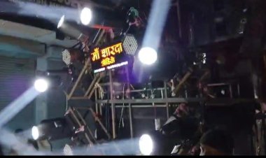 तेज आवाज में डीजे बजा रहे थे युवक, शिकायत के बाद गाड़ी सहीत डीजे जप्त,