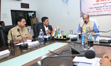 *राज्यपाल ने विकास एवं अन्य गतिविधियों पर अधिकारियों की ली बैठक* 