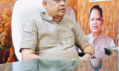 नगर विधायक अमर अग्रवाल ने फेसबुक लाइव के माध्यम से जनता से किया संवाद* 