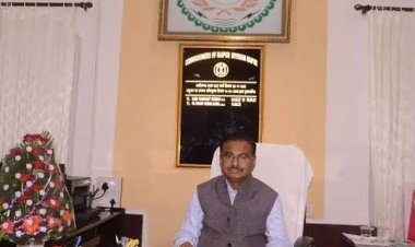 *पेट्रोल पंपों के टॉयलेट एवं नलों का उचित रख रखाव करने संभागायुक्त ने दिए निर्देश*