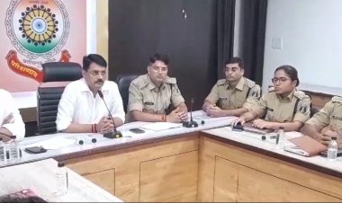 दुर्गोत्सव समितियों की बैठक में एसपी ने दिए निर्देश: रास,डांडिया,गरबा के लिए गाइड लाइन जारी