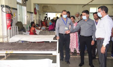 कलेक्टर ने किया सिम्स हॉस्पिटल का औचक निरीक्षण,मरीजों से मुलाकात कर, मिल रही सुविधाओं की ली जानकारी