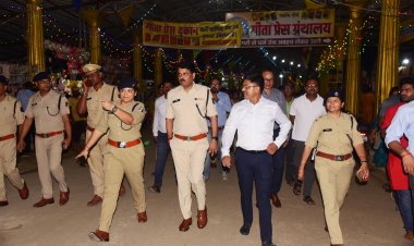 कलेक्टर एसपी ने नवरात्रि के दौरान महामाया मंदिर परिसर में व्यवस्था का लिया जायजा,सुरक्षा, ट्रैफिक, बिजली, पार्किंग, साफ-सफाई की उचित व्यवस्था के दिए निर्देश*