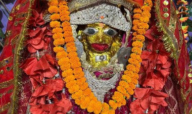 घुटूक के मां महामाया मंदिर में नवरात्रि की धूम, दोनों नवरात्रि पर्व में होते हैं दीप प्रज्ज्वलित,मां महामाया मंदिर का इतिहास हैं खास