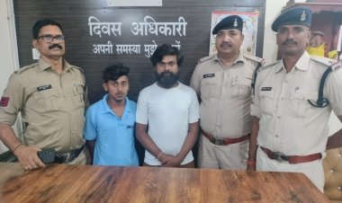 ई-रिक्शा चालक के मर्डर में शामिल तीन फरार आरोपीयों को पुलिस ने किया गिरफ़्तार,एक नाबालिग भी है शामिल